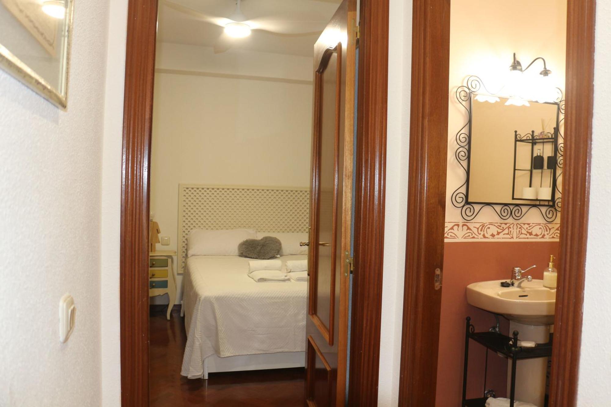 Apartamento Montichel Parking Gratuito Толедо Екстер'єр фото